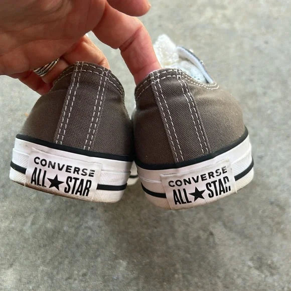 Converse Women's Brown Canvas Sneakers with Lace shoestrings - Picture 6 of 6